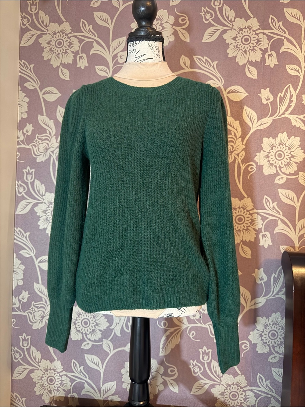 1. State Forest Green Ribbed Crewneck Puffed Long Sleeve Sweater - Size Med